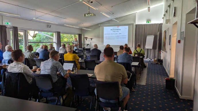 Stå stærkere med | Forenede Digitale Anlæg